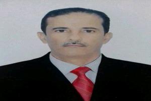 العميد حسن جعبل مدير عمليات الرئاسة يعزي وزير الدفاع الفريق الركن محسن الداعري بوفاة عمه.