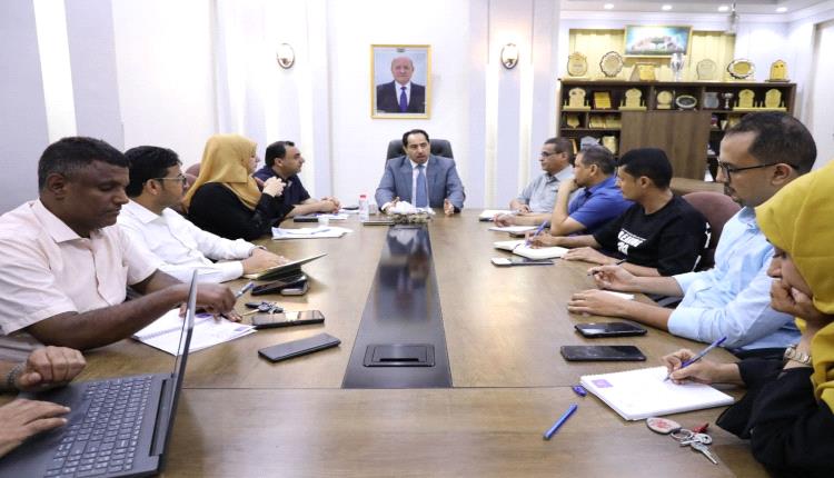 اجتماع برئاسة الوزير البكري يناقش الخطة الوطنية للشباب "تمكين"