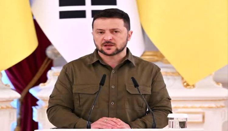 أوكرانيا: لم نخبر أمريكا مسبقاً بعملية شبكة العنكبوت.. وزيلينسكي : هجوم عبقري