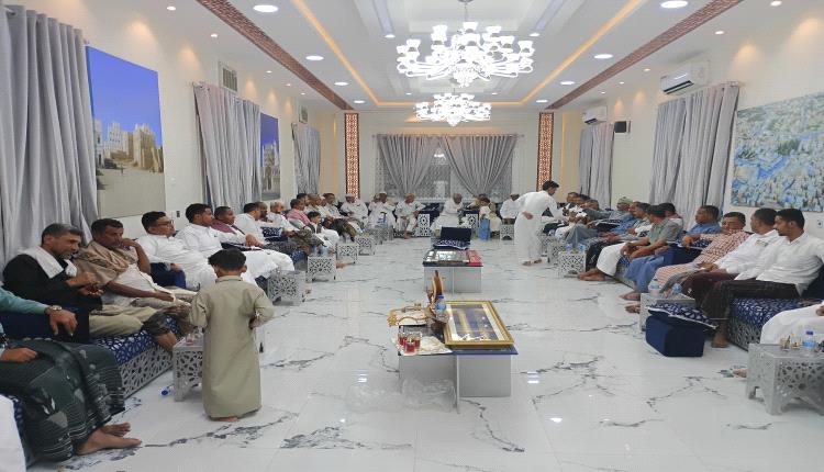 سلاطين حضرموت آل عبد الله آل كثير يحتفلون بعيد الأضحى المبارك بفعاليات " العواد" في سيئون