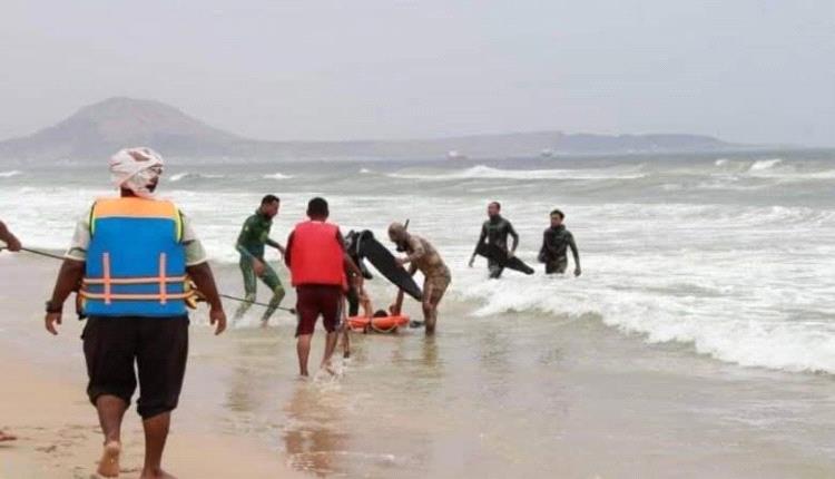 خفر السواحل بعدن يطلق حملة توعية للحد من حوادث الغرق خلال موسم الرياح