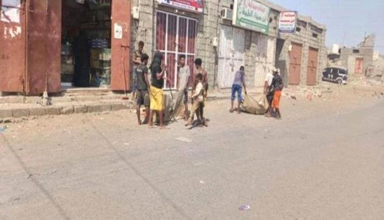 استمرار حملة النظافة الشاملة في مدينة شقرة بأبين