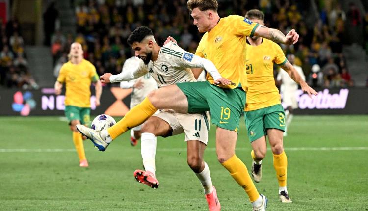 السعودية تواجه أستراليا الليلة في موقعة مصيرية بتصفيات كأس العالم