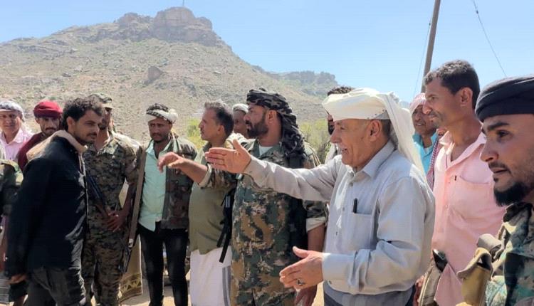 الحزام الأمني بالضالع يعيد إصلاح وفتح الطريق الدائري بمنطقة “سهده”