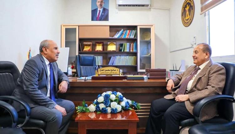 القائم بأعمال رئيس المجلس الانتقالي يتفقد مستوى الانضباط الوظيفي في هيئات المجلس بعد إجازة عيد الأضحى