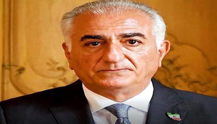 ولي عهد إيران السابق رضا بهلوي يدعو المواطنين إلى عدم القلق بشأن المستقبل بعد سقوط النظام