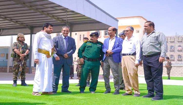 الأمين العام يتفقد مستوى الإنجاز في مشروعي مدرسة الأوائل وروضة الأطفال بمدينة عتق