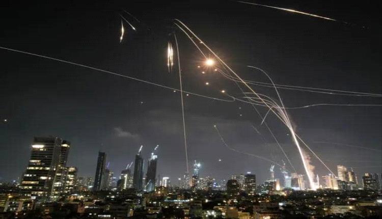 انفجارات تهز حيفا والكرمل.. استنفار إسرائيلي واسع جراء صواريخ إيران