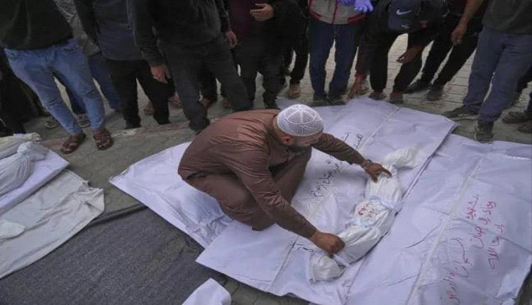9 شهداء في قصف للاحتلال استهدف منتظري المساعدات في غزة