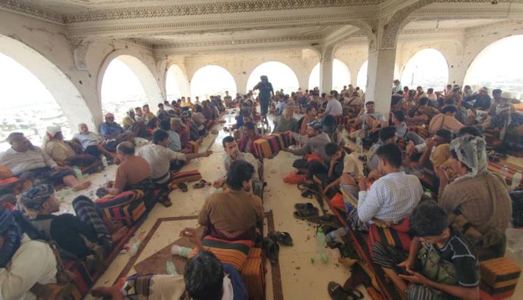 قيادات كبيرة تشارك ٱل بافقية فرحتهم بحفل زواج ابنهم حسين السيد في أبين