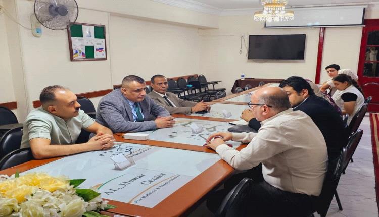 في إطار التعاون البحثي والإعلامي المشترك: رئيس مركز البحر الأحمر يبحث في القاهرة تعزيز الشراكة مع مركز الحوار للدراسات