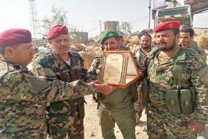 ركن التوجيه المعنوي في قوات حزام يافع الأمني ينفذ زيارة ميدانية لعددٍ من القطاعات والنقاط الأمنية