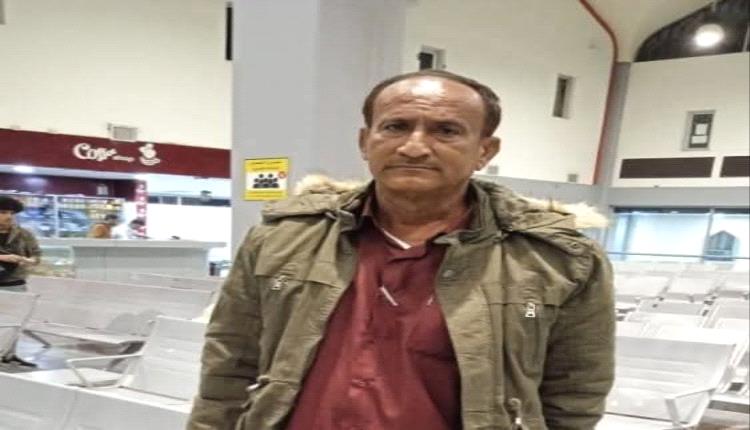 مدير تربية خنفر يعزي في وفاة التربوي علي حيدرة محمد