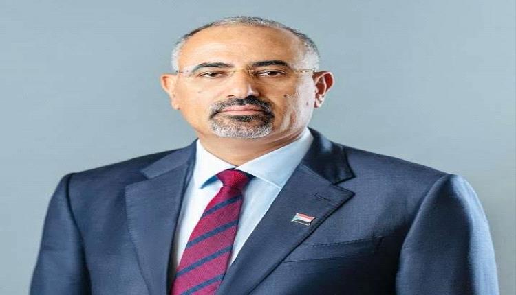 الرئيس الزُبيدي يعزي في وفاة النجم الكروي السابق الكابتن عبدالله مُكيش