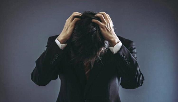هل تشعر أنك تخدع الجميع؟ قد تكون مصابا بـ”متلازمة المحتال”