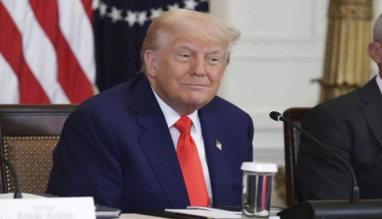 ترامب يهدد الاتحاد الأوروبي برسوم جمركية خيالية