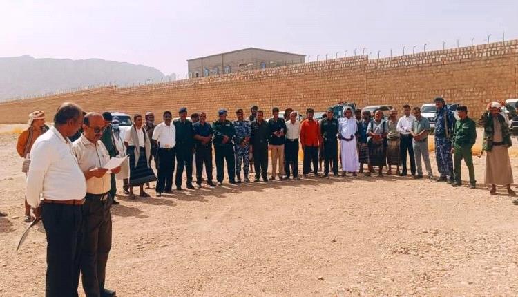 النيابة العامة وشرطة محافظة شبوة ينفذان حكم القصاص الشرعي بحق المدان عبدالله الحريف.