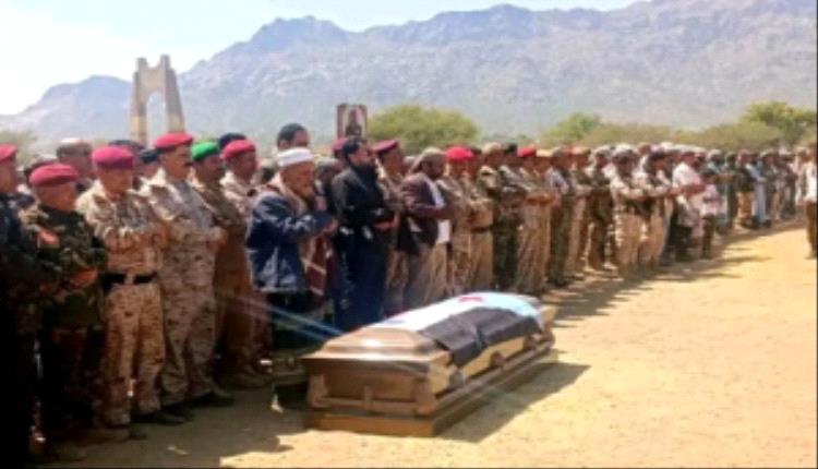 الضالع تشيع جثمان الفريق الركن علي قائد صالح مشرح في موكب جنائزي مهيب