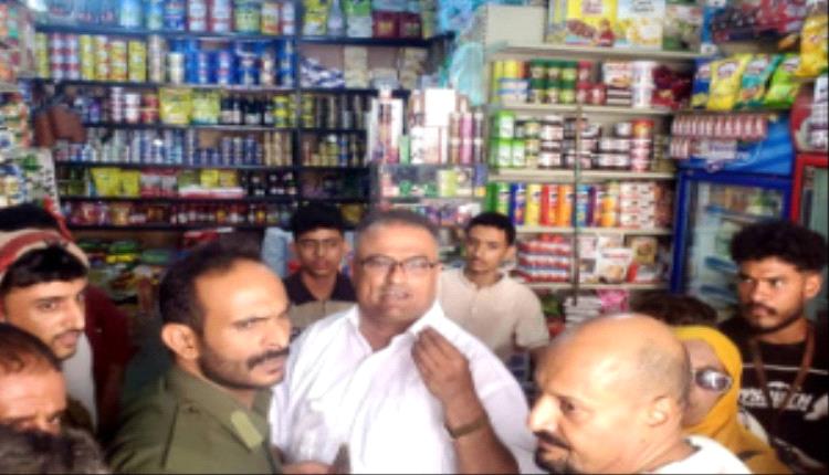 مدير عام التواهي يوجّه بتكثيف حملات الرقابة على أسعار المواد الغذائية وضبط المخالفين