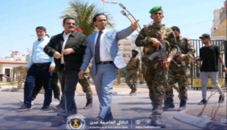 السقاف يزور المنصورة ويؤكد دعم قيادة الانتقالي لمشاريع التنمية في العاصمة عدن