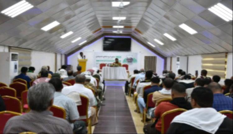 رئيس انتقالي حضرموت يشارك في تأبين المناضل أحمد العساني ويصفه بـ"رمز وطني استثنائي خدم الجنوب بتفانٍ"