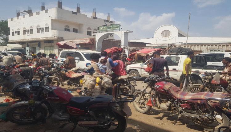 السلطة المحلية في خنفر توضح ملابسات أحداث سوق جعار وتؤكد ملاحقة العصابة المعتدية