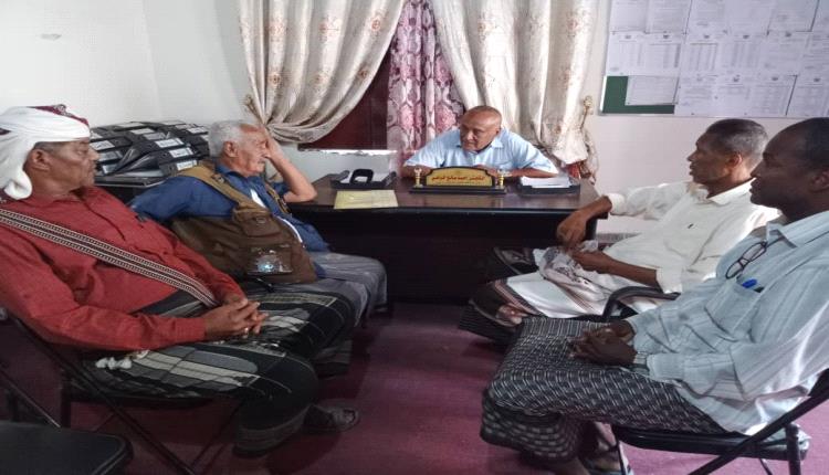 الراعي يبحث مع رئيس نادي خنفر الاستعداد لدوري الدرجة الثانية