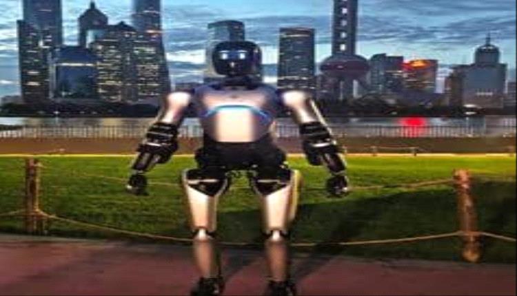 روبوت صيني يسجل رقمًا قياسيًا عالميًا في موسوعة غينيس بعد السير 106 كيلومترات