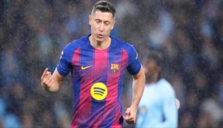 ليفاندوفسكي يرفض الانتقال إلى فنربخشة ويؤكد بقاءه مع برشلونة