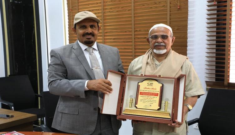 محافظ حضرموت: فعاليات "مطلع المطالع" بسيئون تجسّد الهوية الثقافية وتعزّز التلاحم المجتمعي