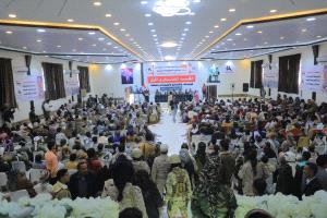 تعز: لقاء لمشائخ وقيادات الشمايتين والمقاطرة يؤكد الدعم الكامل للسلطة المحلية والجيش والأمن