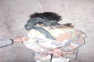 قوات الأمن في لودر تلقي القبض على مطلوب أمني بتهمة تفجير القنابل الصوتية