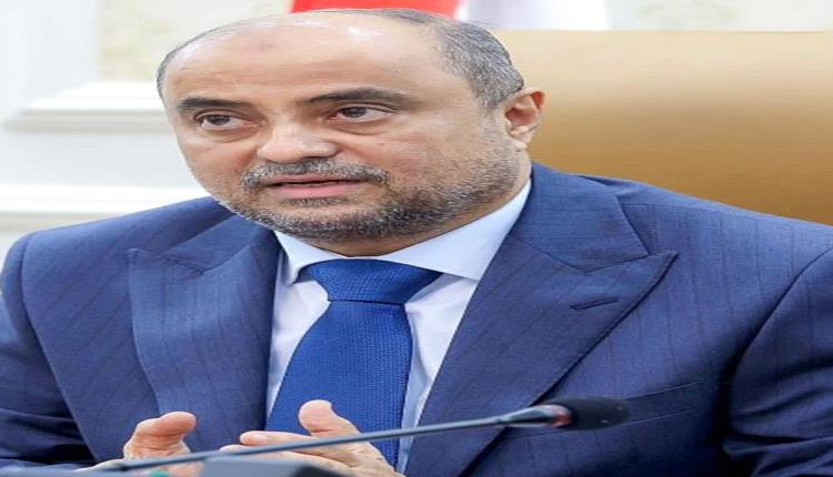 صرخة مواطن: المرتبات أولاً يا دولة رئيس الوزراء