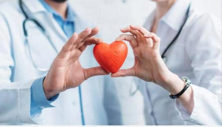 أطباء روس يستخدمون الضوء لرصد تطورات "الأكزيما" دون الحاجة لخزعات