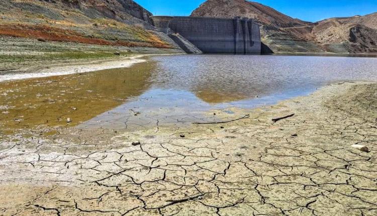 إيران تدق ناقوس الخطر: 19 سدا رئيسيا مهددة بالجفاف وسط تصاعد أزمة المياه