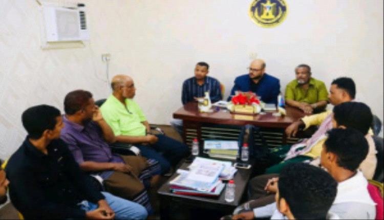 الجفري يبحث دعم الأنشطة الرياضية لذوي الصم بحضرموت