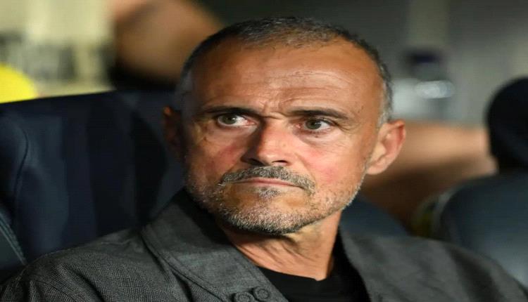 إنريكي يتحدى التوقعات: شوفالييه يتألق ويكسب إشادة كبرى في باريس سان جيرمان