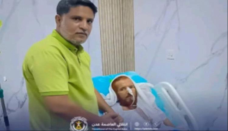 انتقالي العاصمة عدن يطمئن على الحالة الصحية لعميد الأسرى الجنوبيين أحمد المرقشي