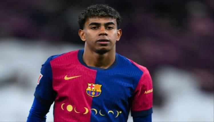 لامين يامال يعود لتدريبات برشلونة ويستعيد مكانه في التشكيلة الأساسية