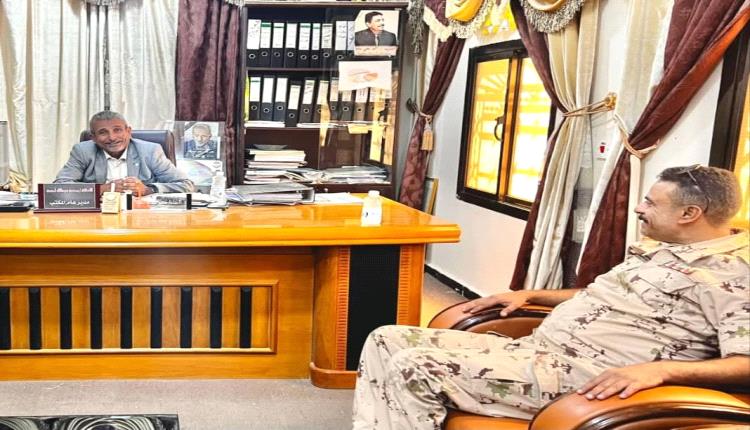 تنسيق أمني بين "دفاع شبوة" و"الخدمة المدنية" لضمان سير العمل الإداري في أجواء آمنة