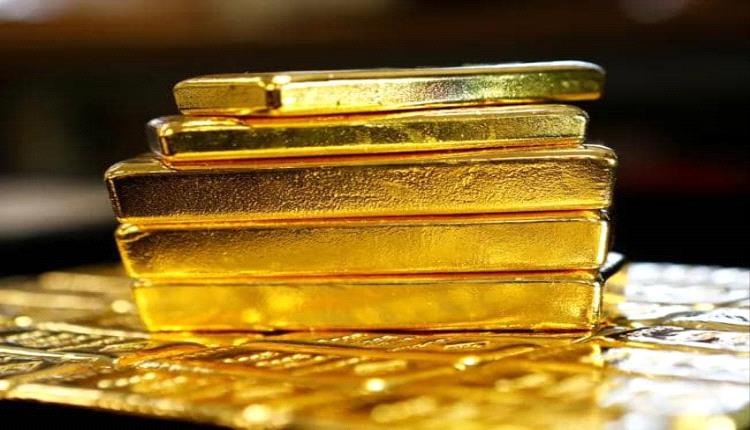 الذهب يُحلّق إلى مستويات تاريخية وسط اضطرابات الأسواق وتراجع الدولار