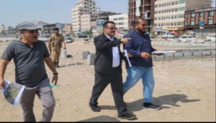 تدشين مشروع تطوير متنفس عام في مثلث دوار السفينة بالمنصورة بعدن