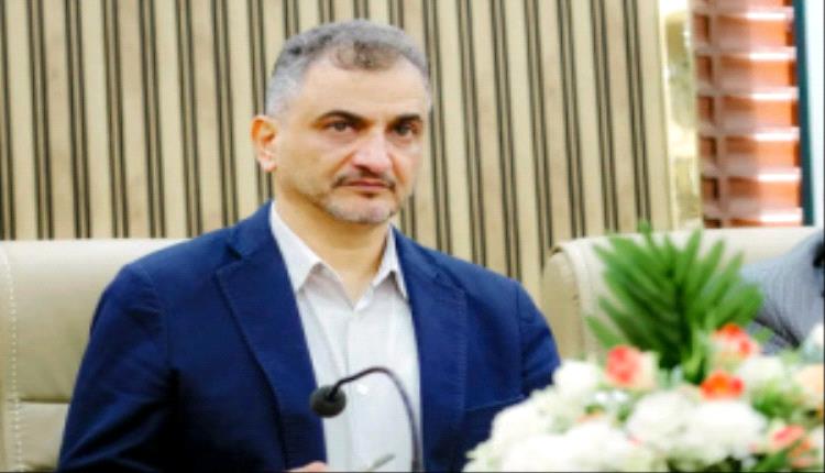 محافظ عدن يقدّم دعماً إسعافياً بالوقود لضمان استمرارية تشغيل آبار المياه