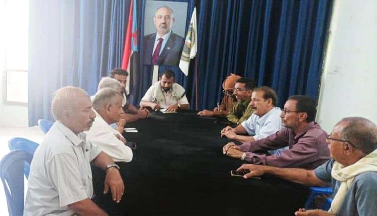 تنفيذية انتقالي المعلا تناقش مهام اللجان المحلية للمجلس والمجتمعية في المديرية