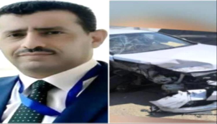 نقيب الصحفيين الجنوبيين يطمئن على صحة نائب عميد كلية الإعلام بجامعة عدن بعد حادث مروري