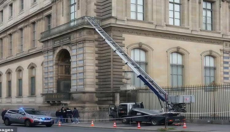 ديلي ميل": لصوص متحف اللوفر اختاروا الجزائر ومالي هرباً من الترحيل إلى فرنسا