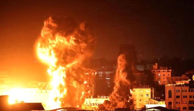 الاحتلال الإسرائيلي يستأنف عدوانه على غزة.. انفجارات تهز القطاع ونتنياهو يأمر بضربات “قوية”