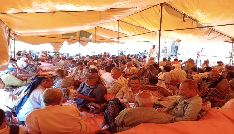 الشيخ علي حسين الحوشبي: الفقيد القاضي خالد محسن علي الحوشبي عاش نبراسًا وعلمًا يُقتدى به، وكرّس حياته لخدمة الوطن