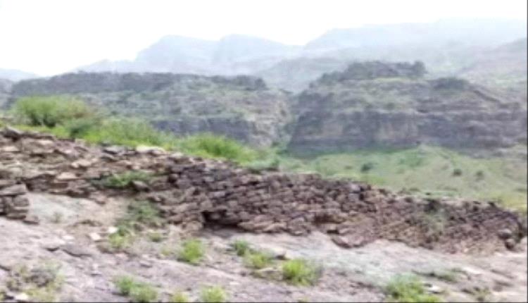 مأساة في تعز.. غرق ثلاث شقيقات أثناء جلب الماء بسبب غياب مشاريع المياه والخدمات الأساسية