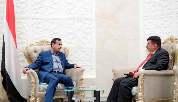 المحافظ بن الوزير يعلن عن توجه لإنشاء ثلاث محطات كهرباء غازية